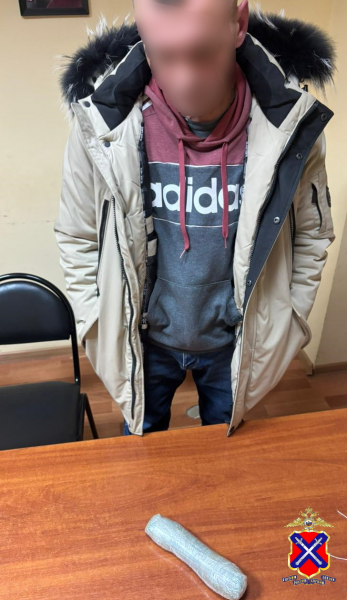 В Михайловке в рейсовом автобусе задержан пассажир с наркотиками