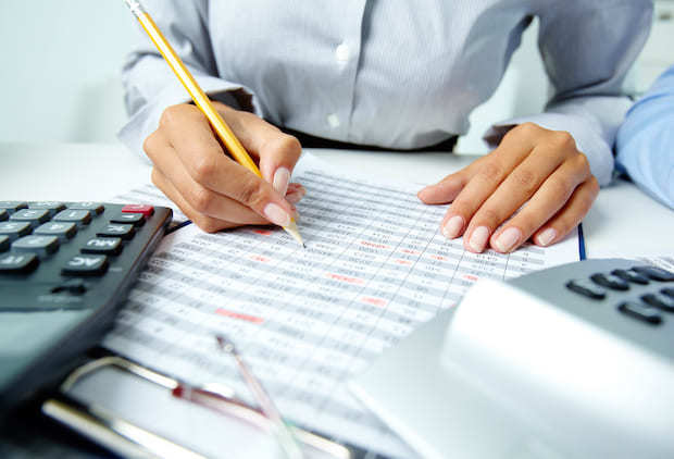 Главбух в Михайловке украла почти 6 миллионов из бюджета вуза