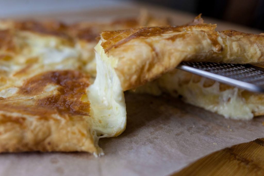 Новое хачапури в меню пиццерии Дон Феликс