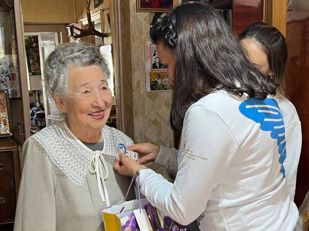 Волонтеры Михайловки поздравили 90-летнюю ветерана ВОВ