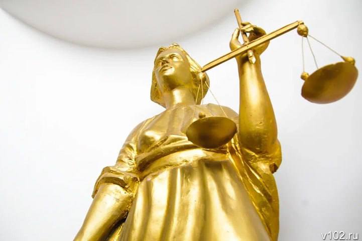 Житель Михайловки осужден за оскорбление и угрозы полицейскому