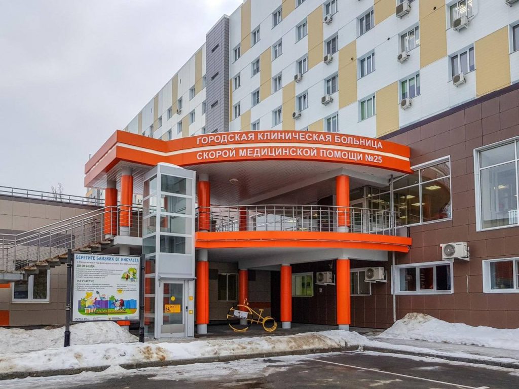 Семья пострадала при пожаре в Михайловке: родители с ожогами доставлены в Волгоград