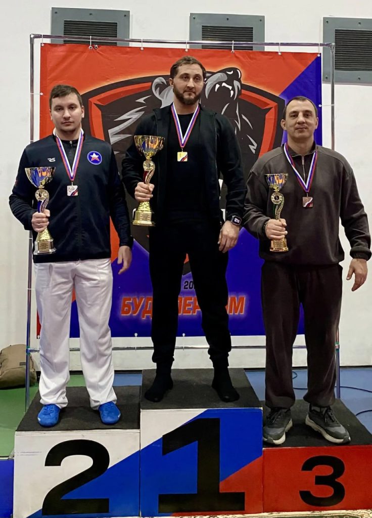 Юные самбисты из Михайловки завершили год успешным выступлением на волгоградском турнире