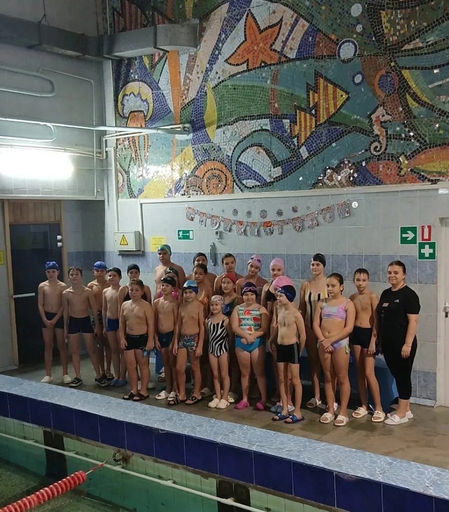 Юные пловцы Михайловки определили сильнейших на предновогодних соревнованиях