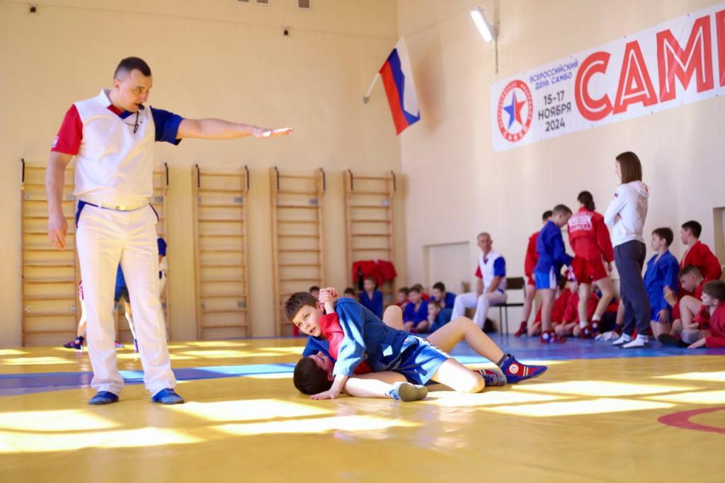 В Михайловке завершился турнир по самбо памяти Мухаммедмурата Халлыева