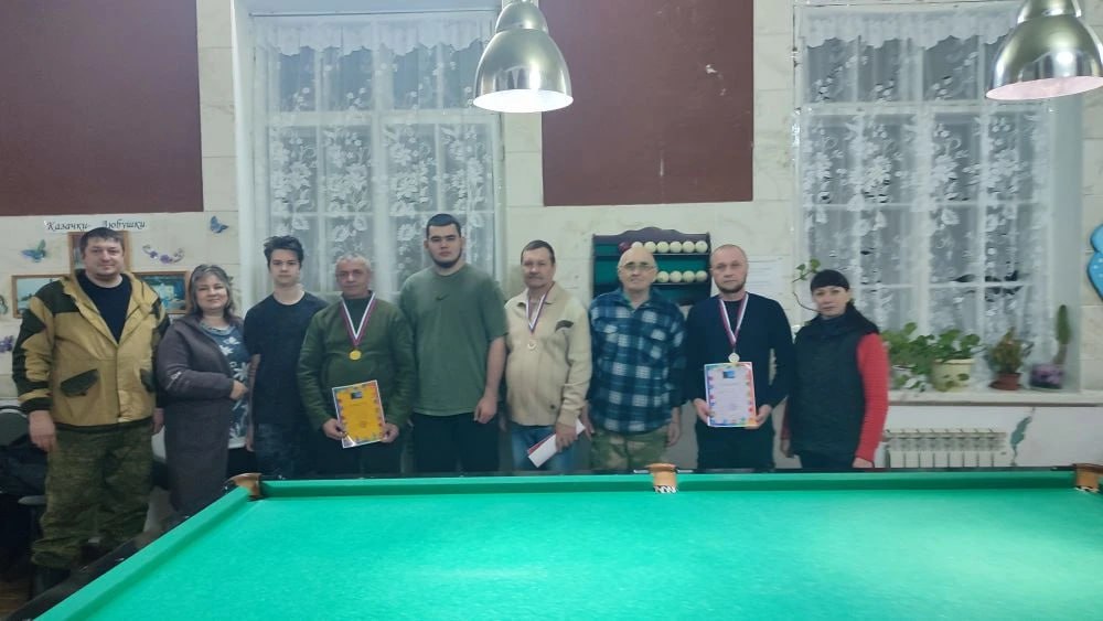 В хуторе Субботин определили лучших бильярдистов в честь Дня защитника Отечества