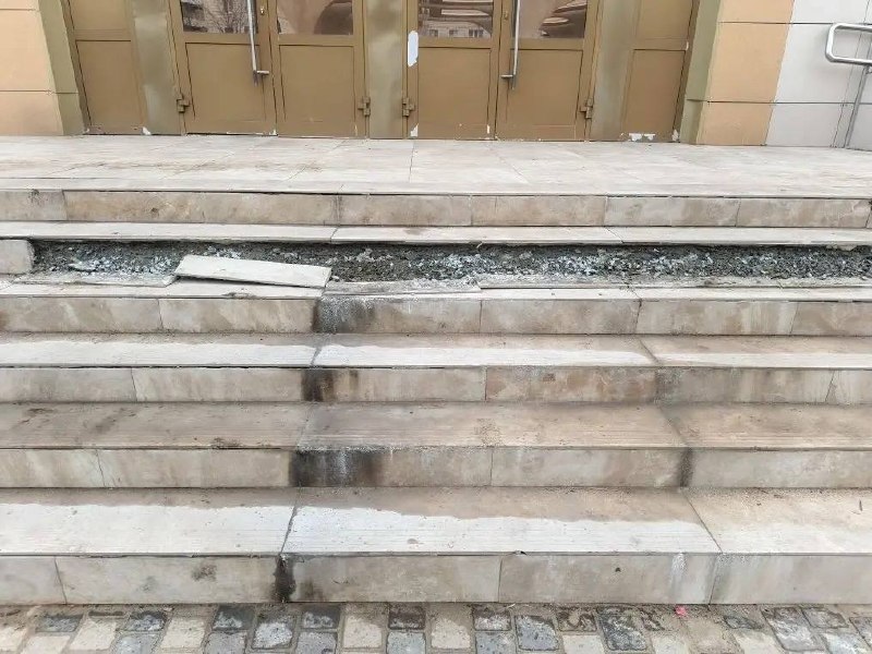 В Михайловке раскритиковали качество ремонта в городском ЗАГСе