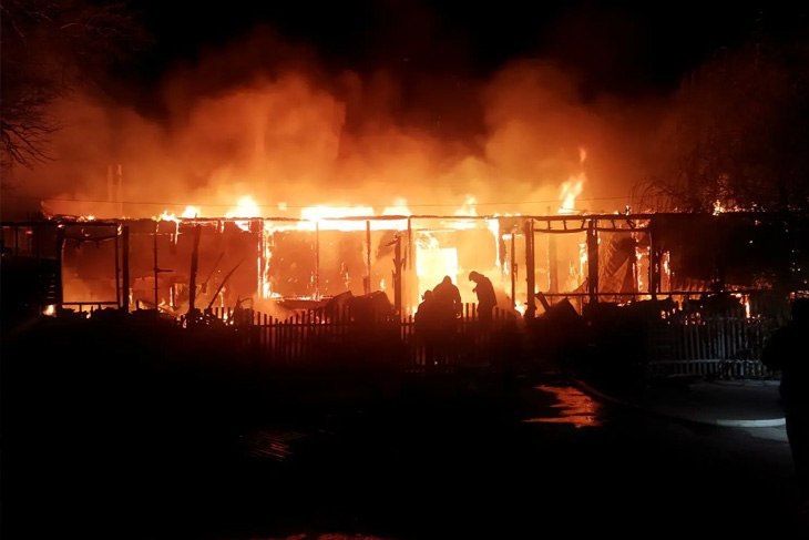 В Михайловке сгорел Дом культуры в хуторе Безымянка